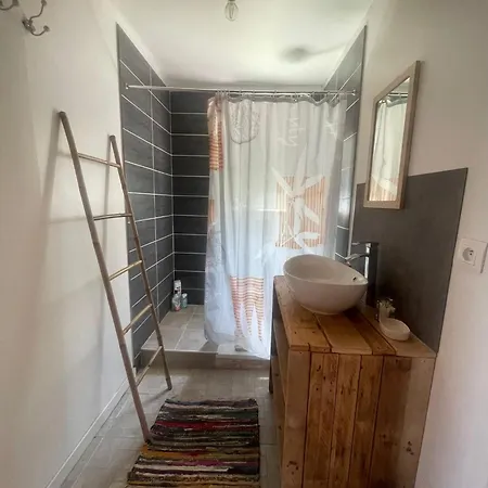 Maisonnette Cosy Au Calme Avec Jardin Clos - Puy Dufou La Ronde (Deux-Sevres)